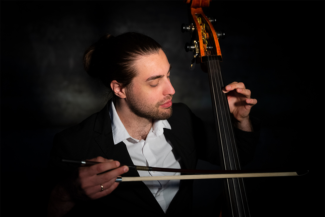 Jokubas Pletkus, Kontrabassist von The Chambers