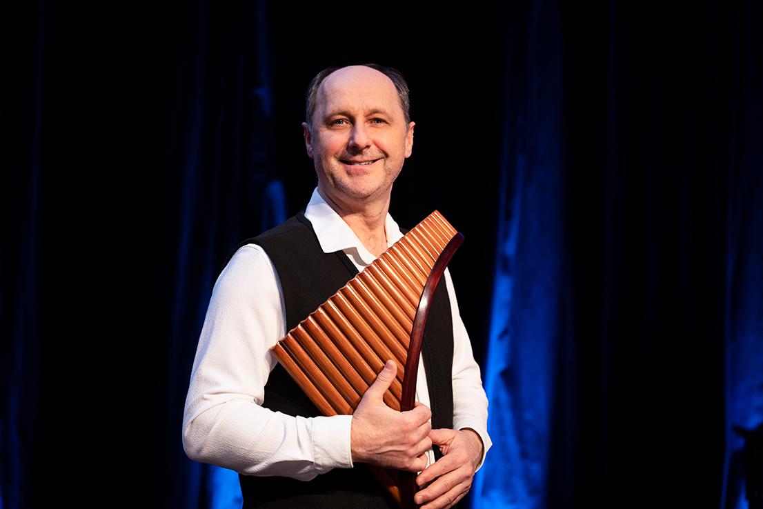 Ion Malcoci, Panflötist und Arrangeur von The Chambers